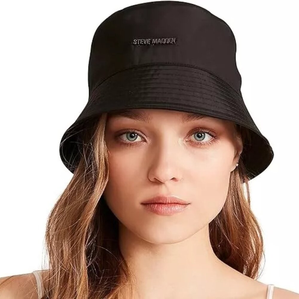 STEVE MADDEN Women's Solid Satin-Lined Nylon Bucket Hat